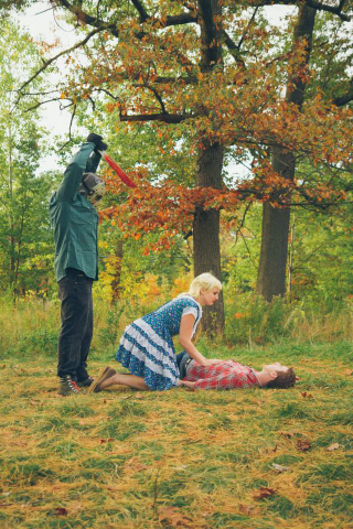 Illustration for article titled Bloody Friday The 13th Wedding Shoot Tells a Pretty Good Horror Story